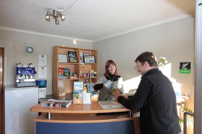 Taylors Motel Ashburton Bagian luar foto